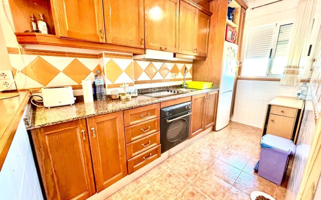 Begagnad - Lägenhet / lägenhet - Torrevieja - Punta Prima