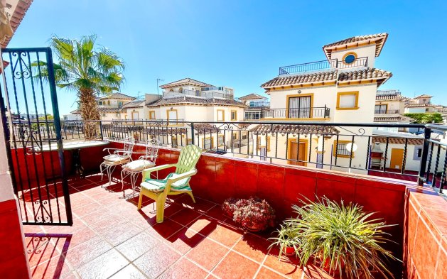 Begagnad - Lägenhet / lägenhet - Torrevieja - Punta Prima