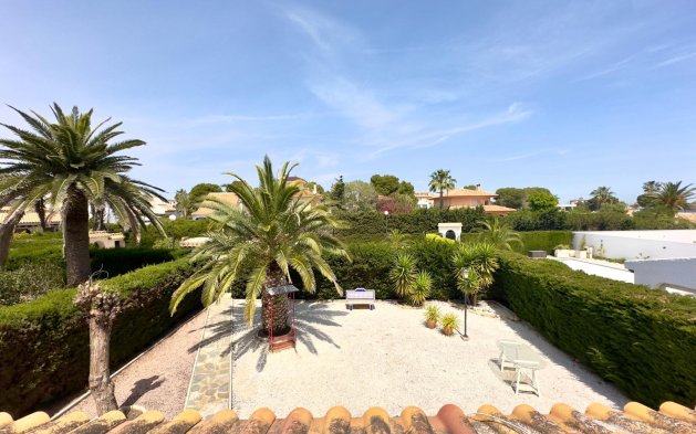 Perpardavimas - Vila - Orihuela Costa - La Zenia