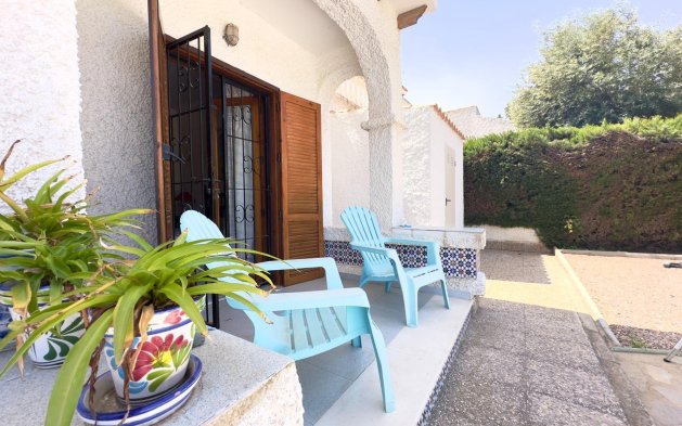 Perpardavimas - Vila - Orihuela Costa - La Zenia