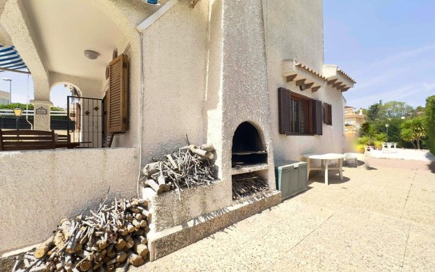 Perpardavimas - Vila - Orihuela Costa - La Zenia