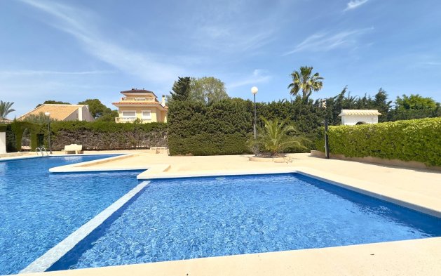 Perpardavimas - Vila - Orihuela Costa - La Zenia