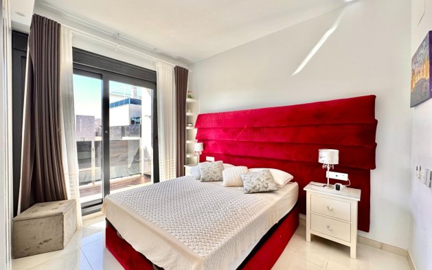 Resale - Villa - Orihuela Costa - Lomas de Cabo Roig