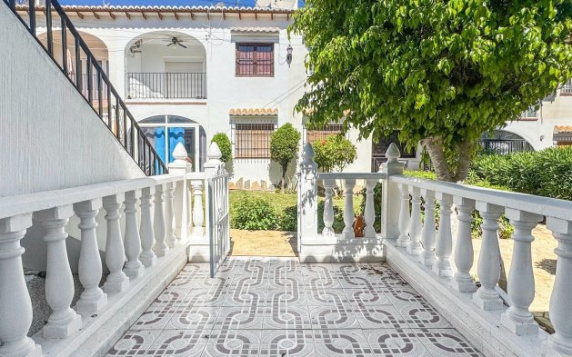 Perpardavimas - Bungalow - Torrevieja - Los Balcones - Los Altos