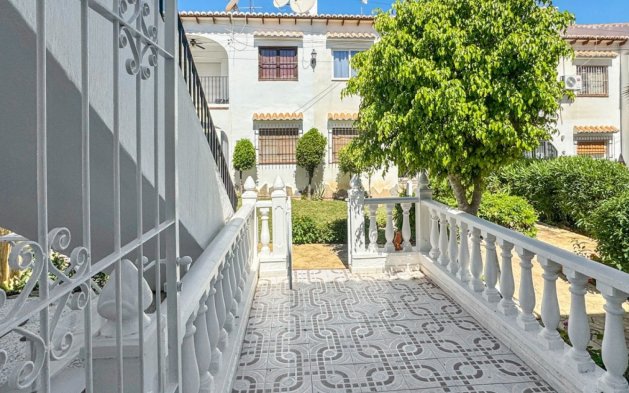Perpardavimas - Bungalow - Torrevieja - Los Balcones - Los Altos