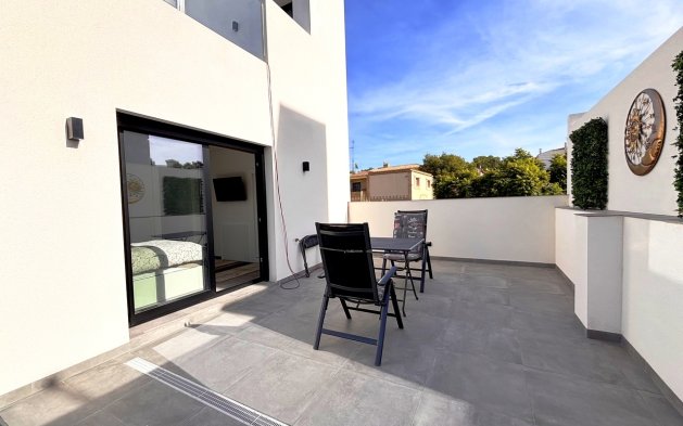 Perpardavimas - Vila - Orihuela Costa - Villamartín
