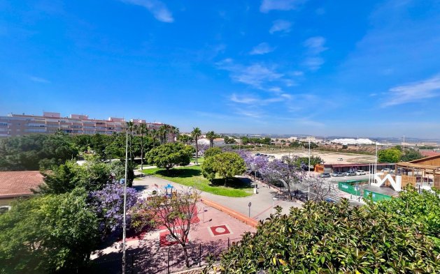 Perpardavimas - Butas - Torrevieja - El Acequión - Los Náufragos