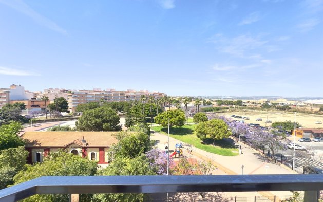 Perpardavimas - Butas - Torrevieja - El Acequión - Los Náufragos