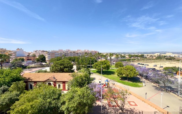 Perpardavimas - Butas - Torrevieja - El Acequión - Los Náufragos