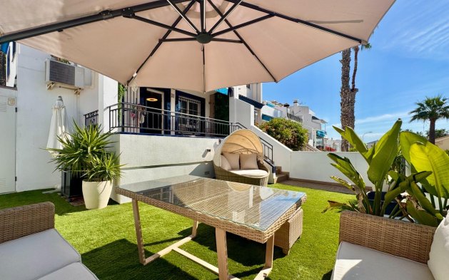 Perpardavimas - Bungalow - Orihuela Costa - Villamartín-Las Filipinas