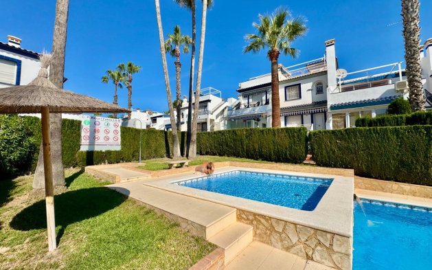 Perpardavimas - Bungalow - Orihuela Costa - Villamartín-Las Filipinas