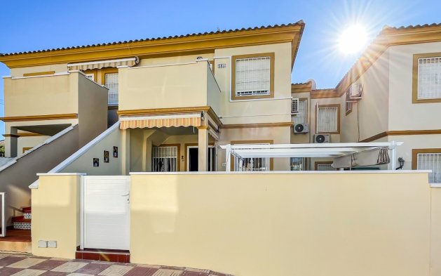 Perpardavimas - Bungalow - Orihuela Costa - Playa Flamenca