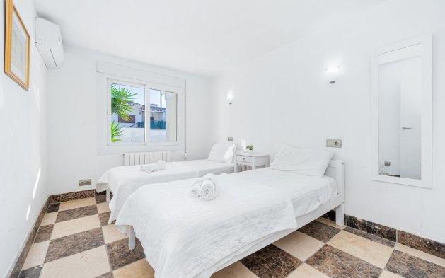 Perpardavimas - Vila - Orihuela Costa - Dehesa de Campoamor