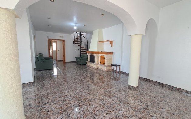 Perpardavimas - Vila - Orihuela Costa - Villamartín