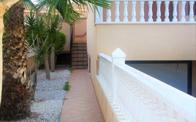Perpardavimas - Dvipusis - Torrevieja - Los Balcones - Los Altos