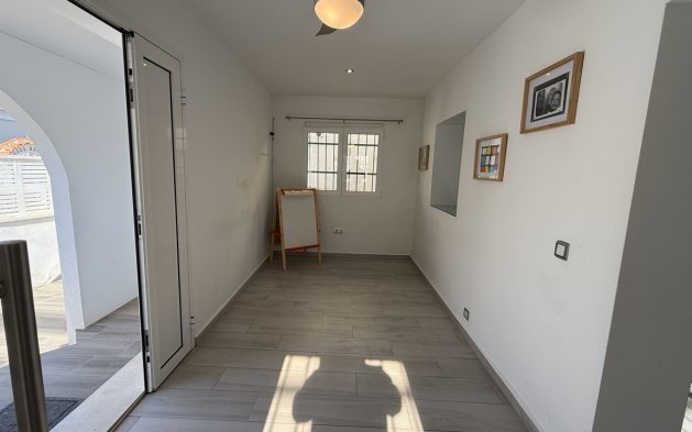 Perpardavimas - Vila - Orihuela Costa - Villamartín