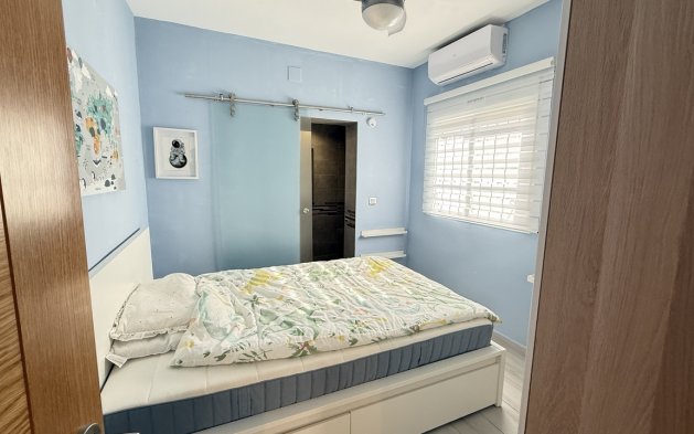 Perpardavimas - Vila - Orihuela Costa - Villamartín