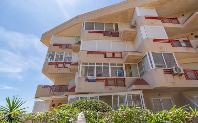 Resale - Apartment / flat - Pilar de la Horadada - Mil Palmeras