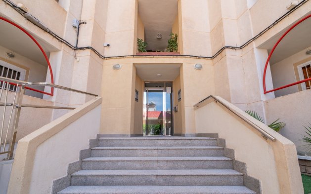 Resale - Apartment / flat - Pilar de la Horadada - Mil Palmeras