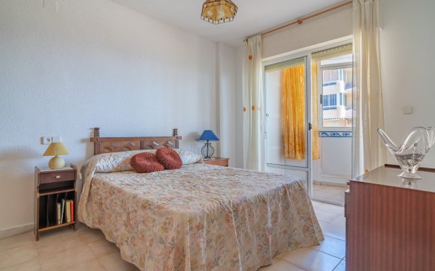 Resale - Apartment / flat - Pilar de la Horadada - Mil Palmeras