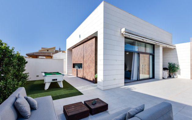 Obra nueva - Villa - Pilar de la Horadada