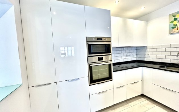 Begagnad - Villa - Orihuela Costa - Villamartín