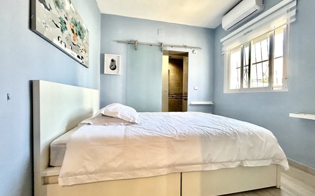 Begagnad - Villa - Orihuela Costa - Villamartín