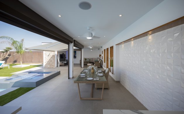 Obra nueva - Villa - Jerónimo y Avileses