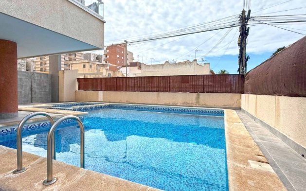 Resale - Apartment / flat - Torrevieja