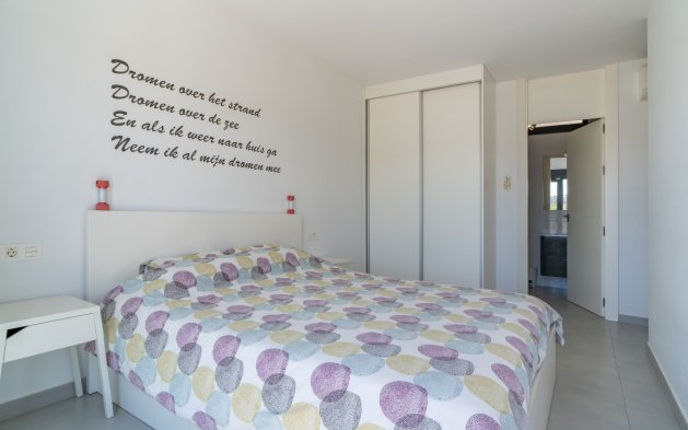 Resale - Bungalow - Pilar de la Horadada - Mil Palmeras