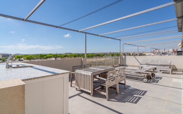 Resale - Bungalow - Pilar de la Horadada - Mil Palmeras