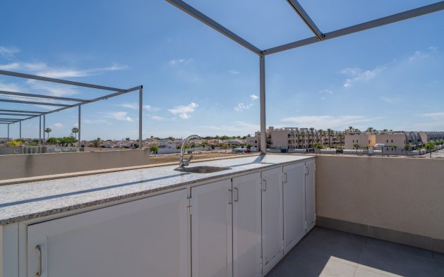 Resale - Bungalow - Pilar de la Horadada - Mil Palmeras
