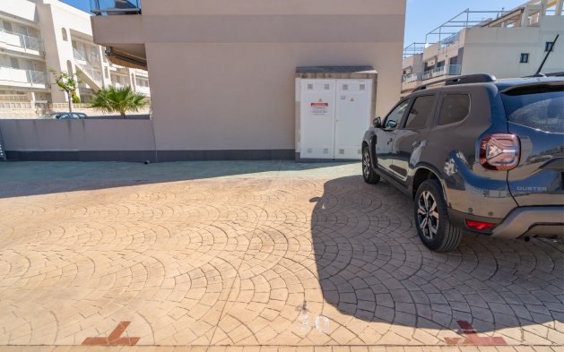 Resale - Bungalow - Pilar de la Horadada - Mil Palmeras