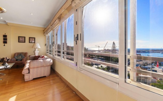 Resale - Apartment / flat - Torrevieja - Centro - Muelle Pesquero