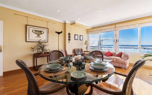 Resale - Apartment / flat - Torrevieja - Centro - Muelle Pesquero