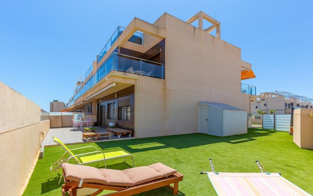 Resale - Apartment / flat - Pilar de la Horadada - Torre de la Horadada