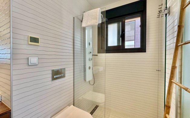 Resale - Villa - San Miguel de Salinas - Bellavista