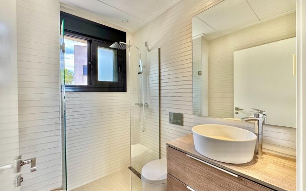 Resale - Villa - San Miguel de Salinas - Bellavista
