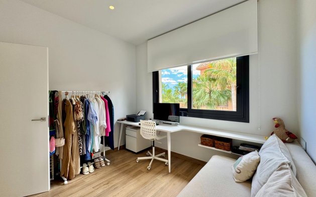 Resale - Villa - San Miguel de Salinas - Bellavista