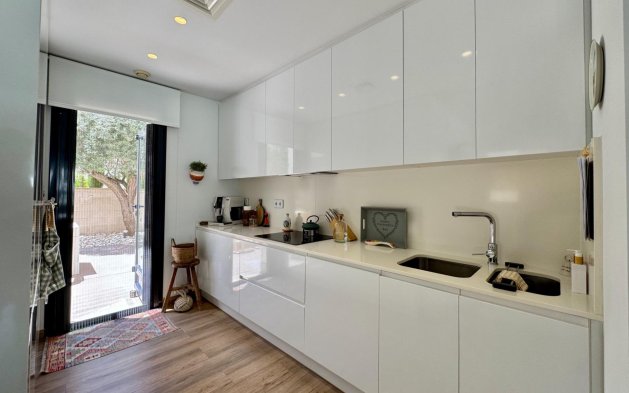 Resale - Villa - San Miguel de Salinas - Bellavista