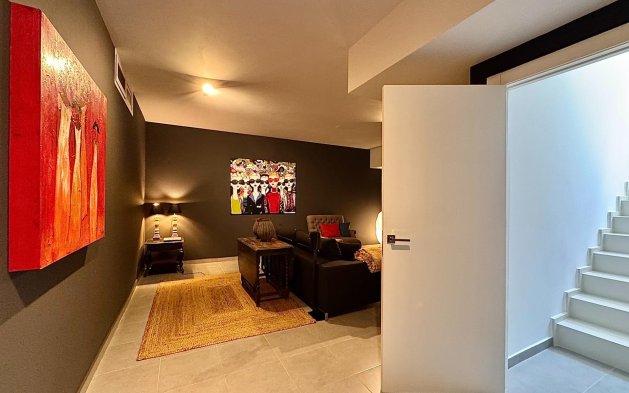 Resale - Villa - San Miguel de Salinas - Bellavista