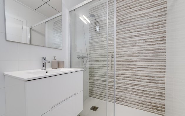 Resale - Villa - Villamartin - Orihuela costa