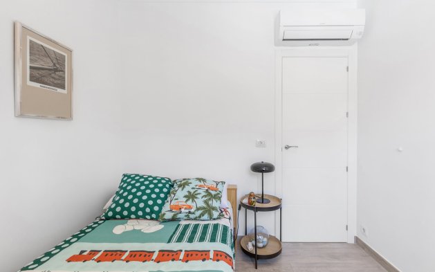 Resale - Villa - Orihuela Costa - Punta Prima