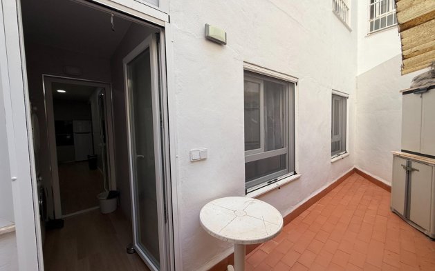 Resale - Apartment / flat - Torrevieja - Centro