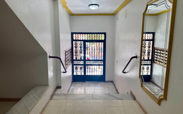 Resale - Apartment / flat - Torrevieja - Centro
