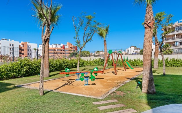 Begagnad - Lägenhet / lägenhet - Orihuela Costa - Playa Flamenca