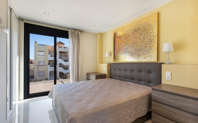 Resale - Villa - Orihuela Costa - La Zenia