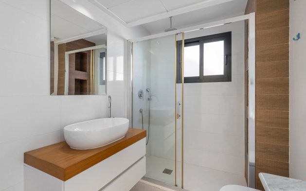 Resale - Villa - Orihuela Costa - La Zenia