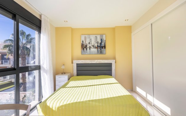 Resale - Villa - Orihuela Costa - La Zenia