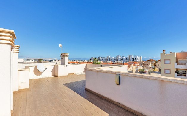 Resale - Villa - Orihuela Costa - La Zenia